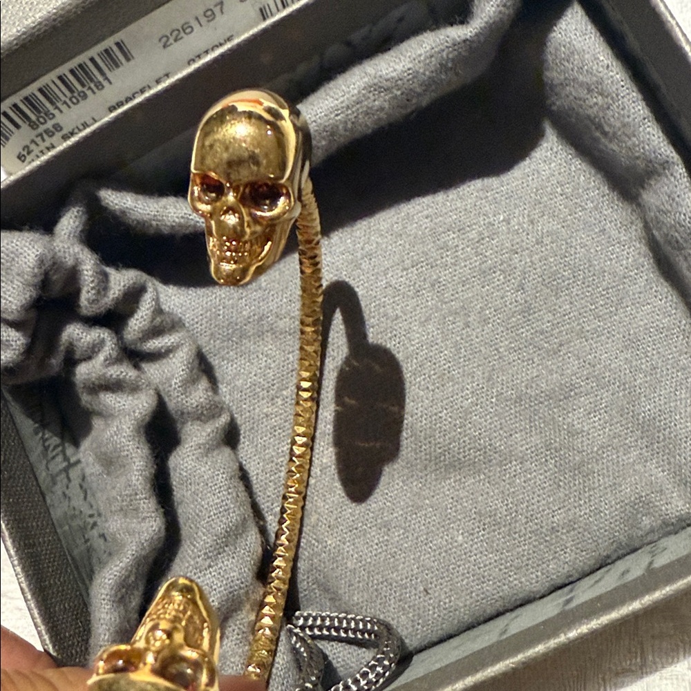 Alexander McQueen twin Skull bracelet